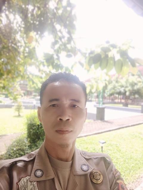 Jumat, 28-03-2025<br>